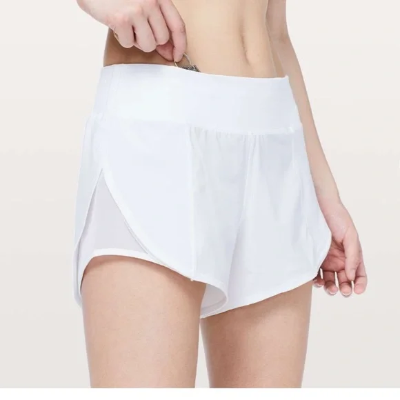 Lulu lemon attack the track white shorts - Picture 5 of 5